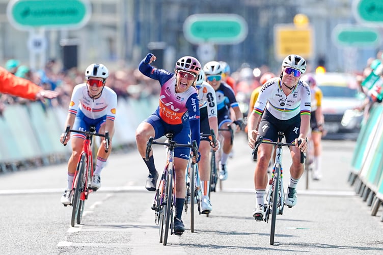Picture by Olly Hassell/SWpix.com - 06/06/2024 - Cycling - UCI Women's World Tour - Lloyds Bank Tour of Britain Women - Stage 1: Welshpool to Llandudno, Wales - Lotte Kopecky of Team SD Worx - Protime wins Stage 1 of the 2024 Lloyds Bank Women's Tour of Britain in Llandudno with Letizia Paternoster of Team Liv-AlUla-Jayco in second