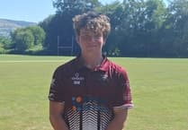 Lampeter sweep aside Drefach 3rds to claim top spot