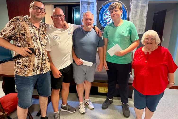 Winner and runner-up, Gary Jackson and Oliver Williams, with club secretary Maureen Morgan, club chair Person Stuart Jeremiah and club steward Wojciech Gotkowski