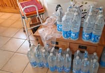 "This is an emergency": Residents left without water for six days during heatwave