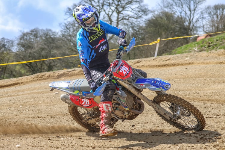 Sion Evans in action (Photo: Gary Jones)