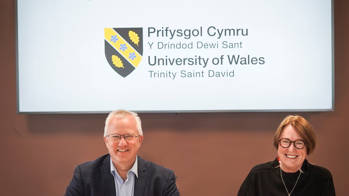 Universities commit to strengthening ties