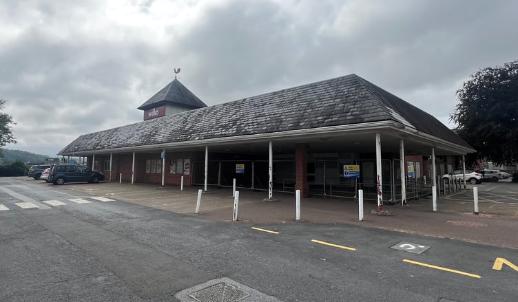Carmarthenshire County Council has confirmed that it is in discussions with ‘interested parties’ about the future use of the Friars Park site in Carmarthen