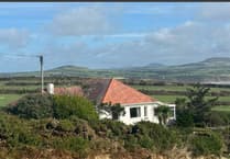 Plans to demolish bungalow near Aberdaron