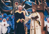 Former Aberystwyth professor wins Eisteddfod chair in outstanding contest