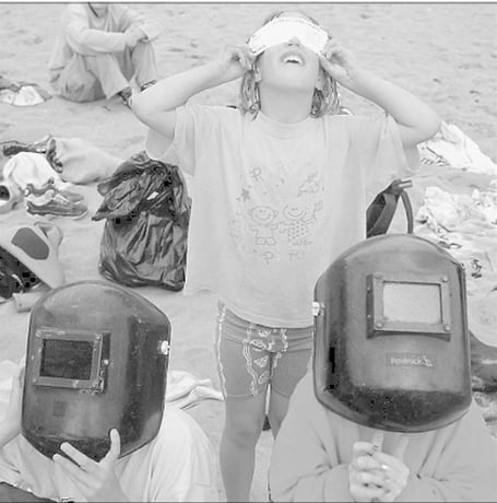 Solar eclipse 1999