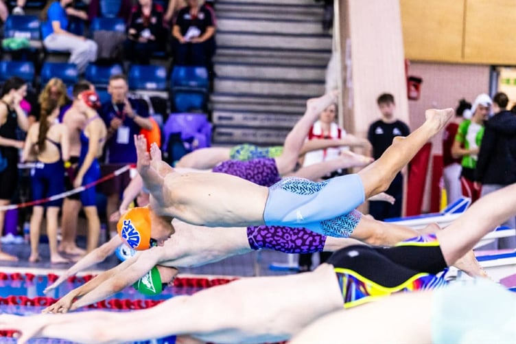 Oli Lerigo off the blocks at the Swim Wales Summer Nationals