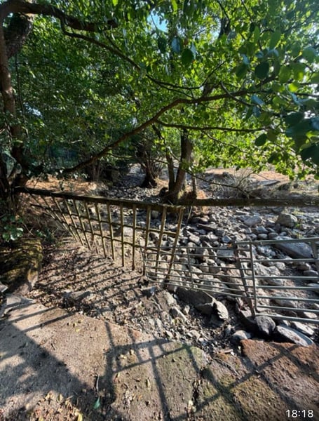 Heatwave dry river bed