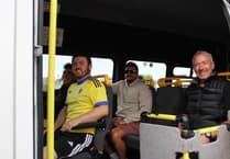 Flexible bus service praised for opening up Llŷn peninsula