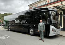 New coach service to connect north and south Wales