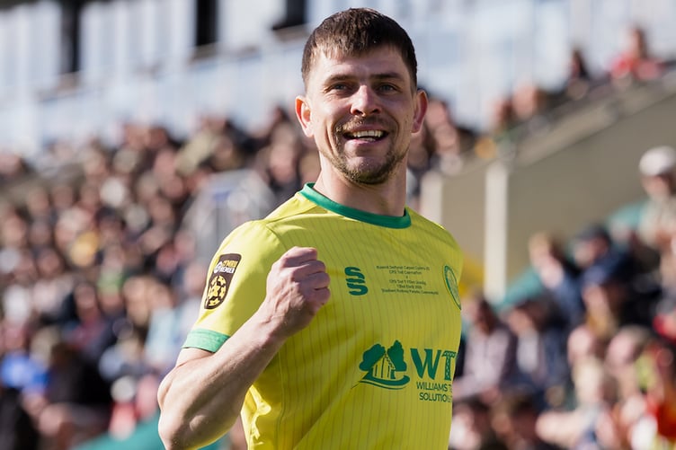 NEWPORT, WALES - 12 APRIL 2026: Caernarfon Town's Darren Thomas during the 2025/26 JD FAW Welsh Cup Final fixture between Caernarfon Town F.C & Flint Town United F.C at Rodney Parade, Newport, Wales. (Pic By John Smith/FAW)
