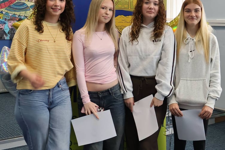 Pupils from Ysgol y Moelwyn
