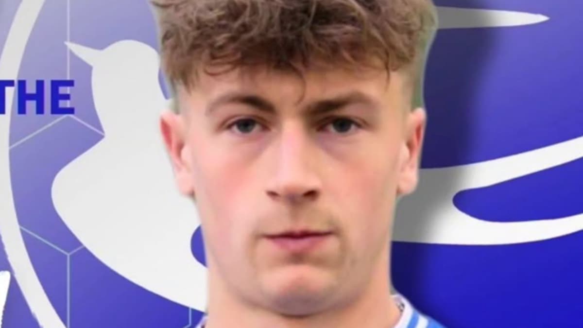 Machynlleth's unbeaten start comes to an end