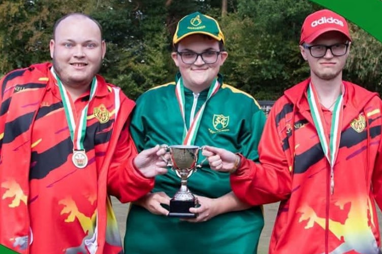 Gwawr Harries with Shaun Thackwray and Ben Wood