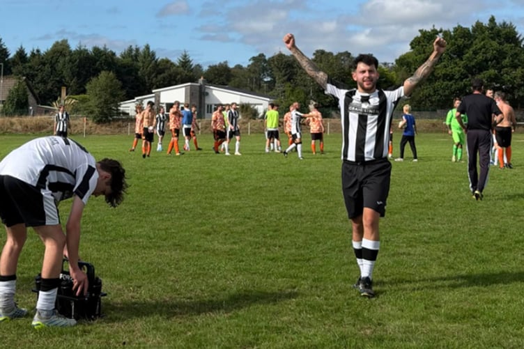Barmouth Development celebrate another victory