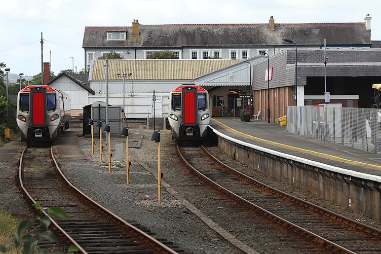 Greg Mape sent these photographs of the trains on test in Pwllheli