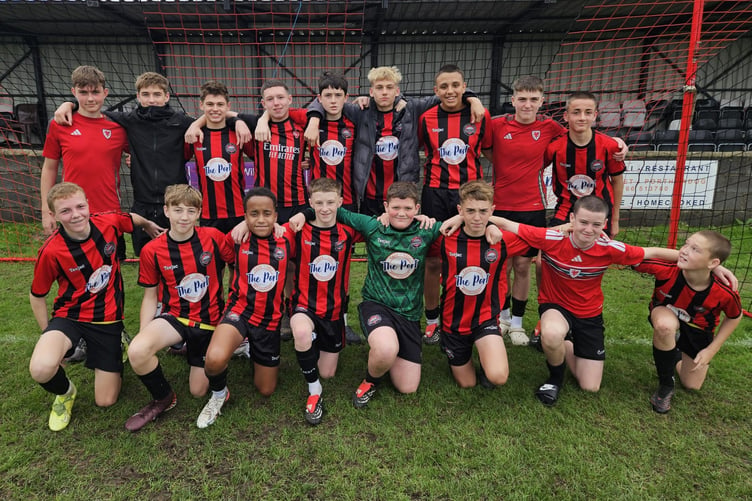 The victorious Porthmadog Under 15s squad