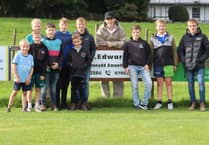 Llanuwchllyn hit by second-half blitz