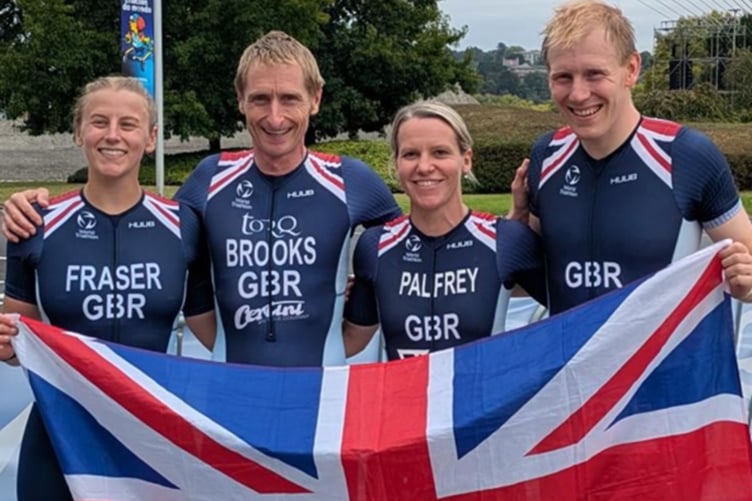 Emma Palfrey and the victorious mixed relay team