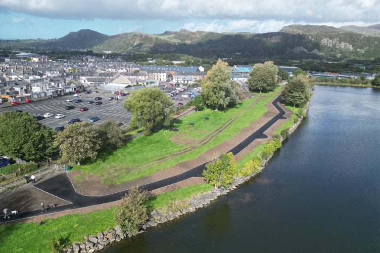 The extended path in Porthmadog. Photo: Gwynedd Council