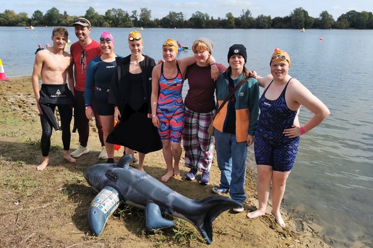 Oli Lerigo, Andrew Filmer, Helen Ovens, Seren Alexander, Gwennan Filmer, Elsa Finney, Jack Foale and Peni Macy