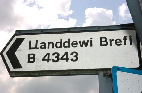 llanddewi Brefi sign