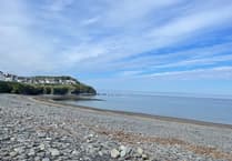 Borth community comes together to prepare for floods