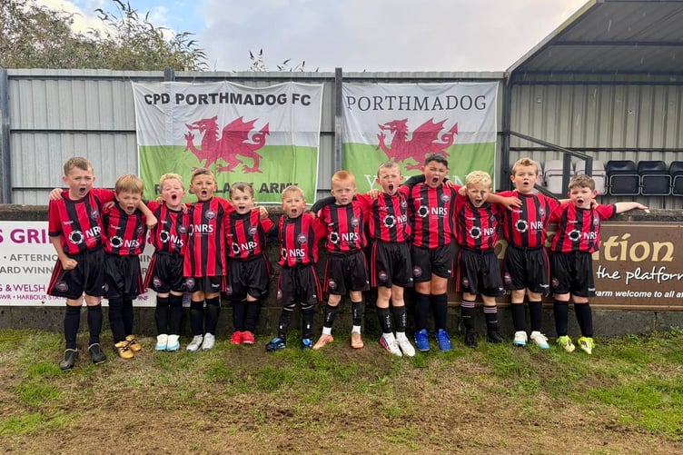 Porthmadog Under 7s in their new kit