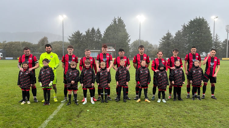 The squad with the under 10s team