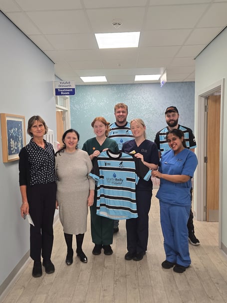 On Wednesday, October 28, Borth RFC founders Joseph Bent and Luke Brown donated £903 to Leri Cancer Unit in Bronglais Hospital, Aberystwyth. The money was raised through a successful charity auction at Cambrian Coast Caravan Park in Ynyslas, one of the club’s sponsors, on Saturday, September 26.